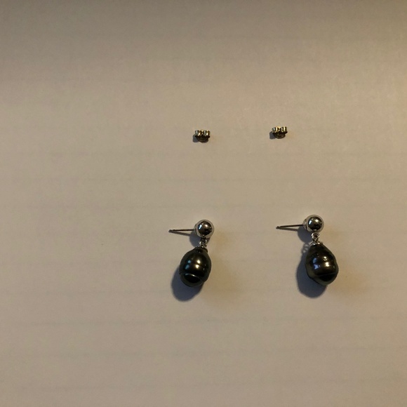 Tahitian pearl earrings - Picture 3 of 4